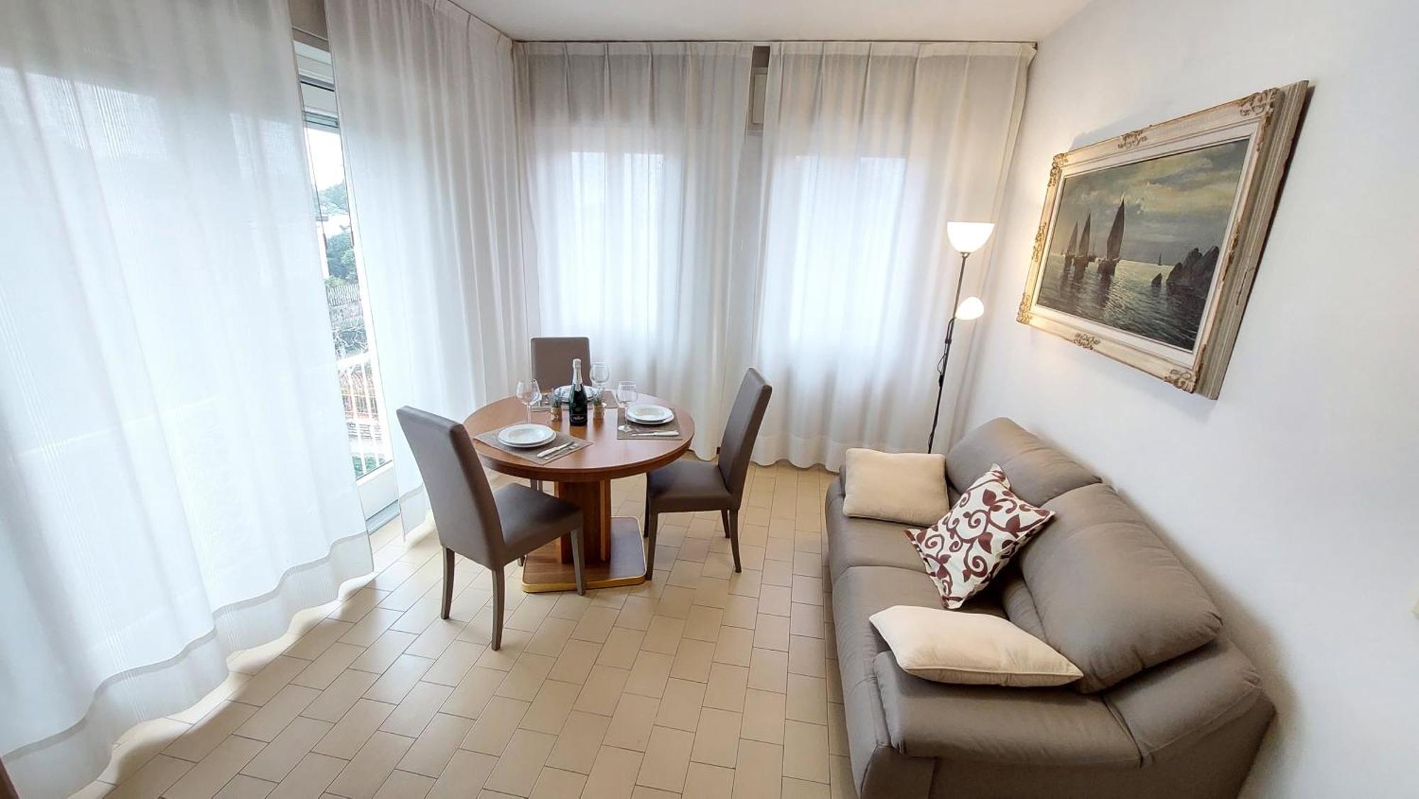 Betulla Lake View Apartment Lazise Bagian luar foto