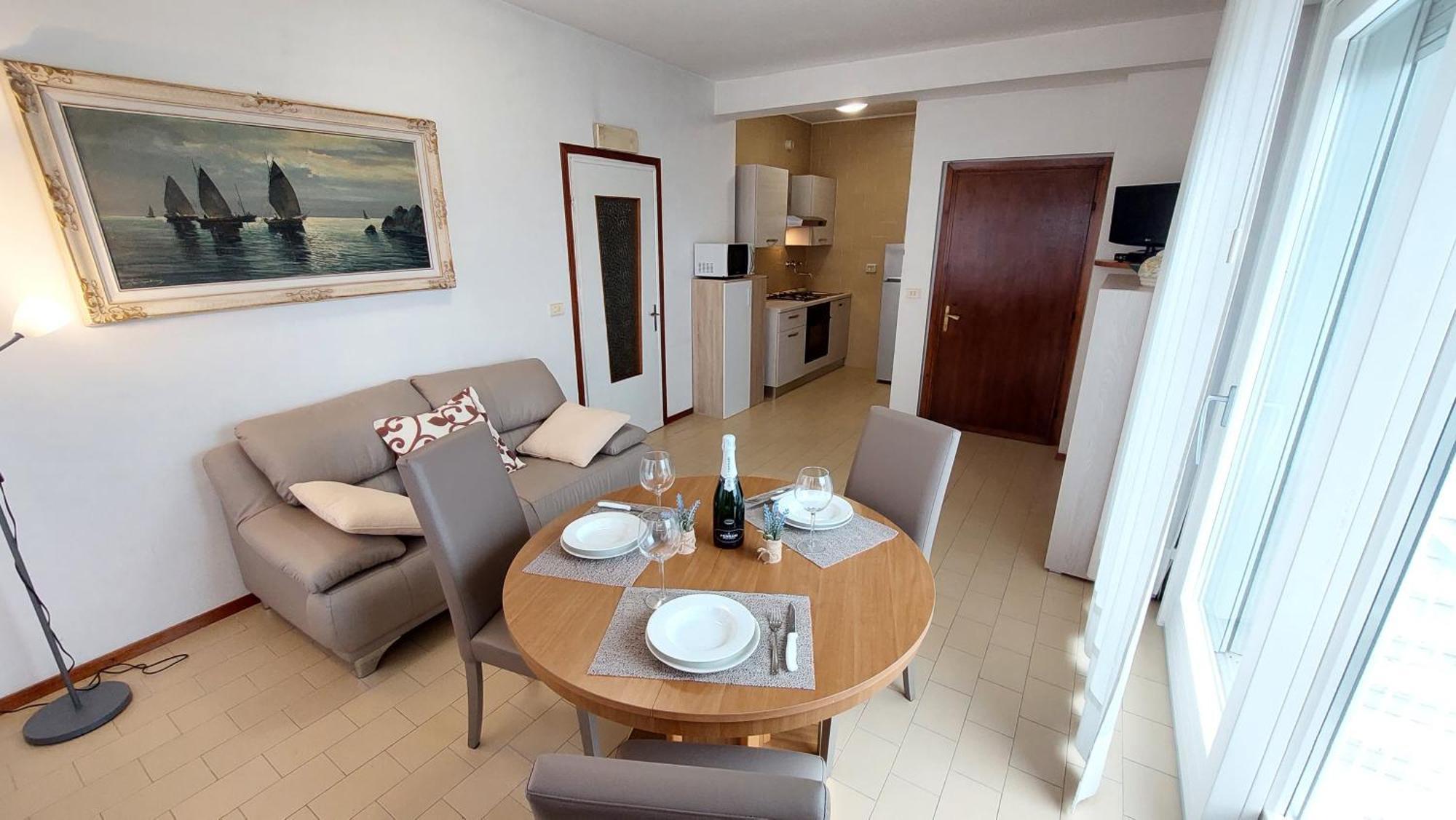 Betulla Lake View Apartment Lazise Bagian luar foto